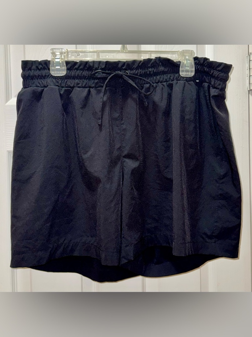 Mondetta Black Elastic Waist Athletic Shorts